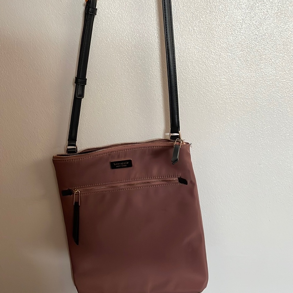 Women’s Kate Spade purse